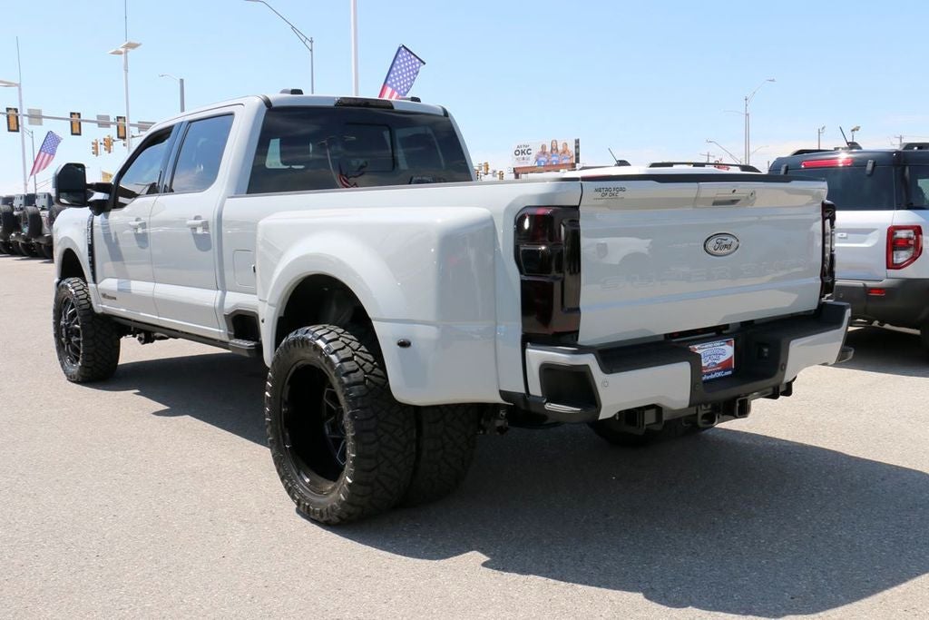2026 Ford F-350SD Lariat DRW NITE EDITION