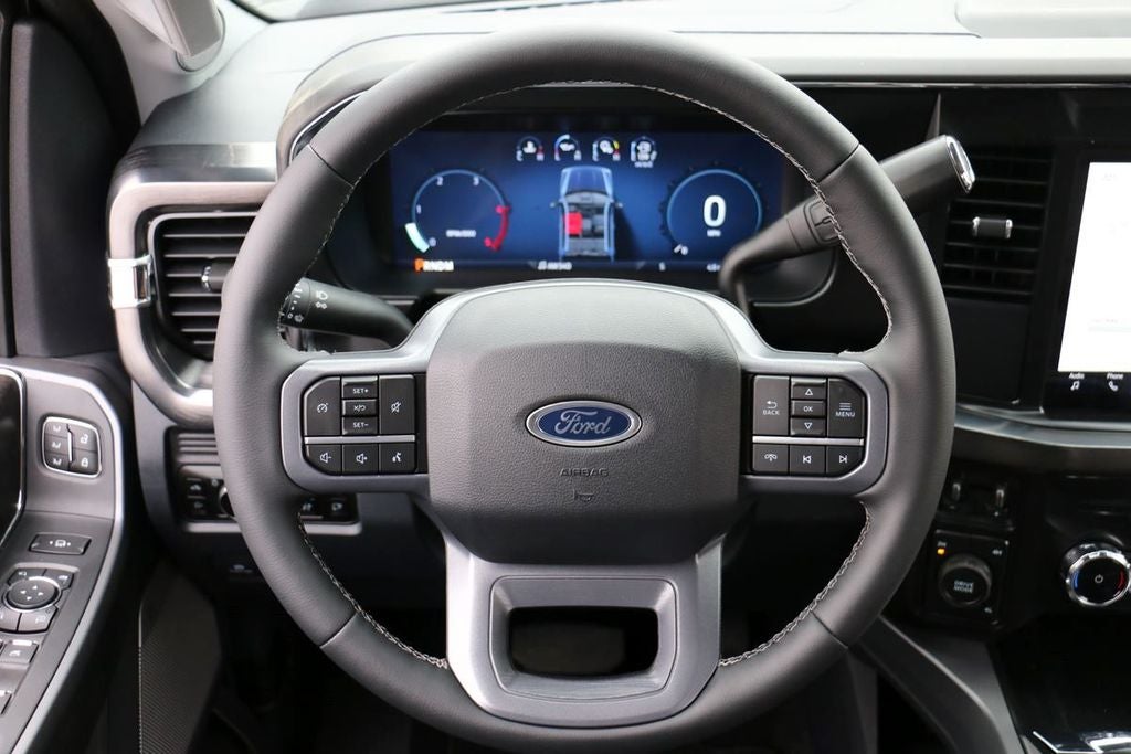 2026 Ford F-350SD Lariat DRW