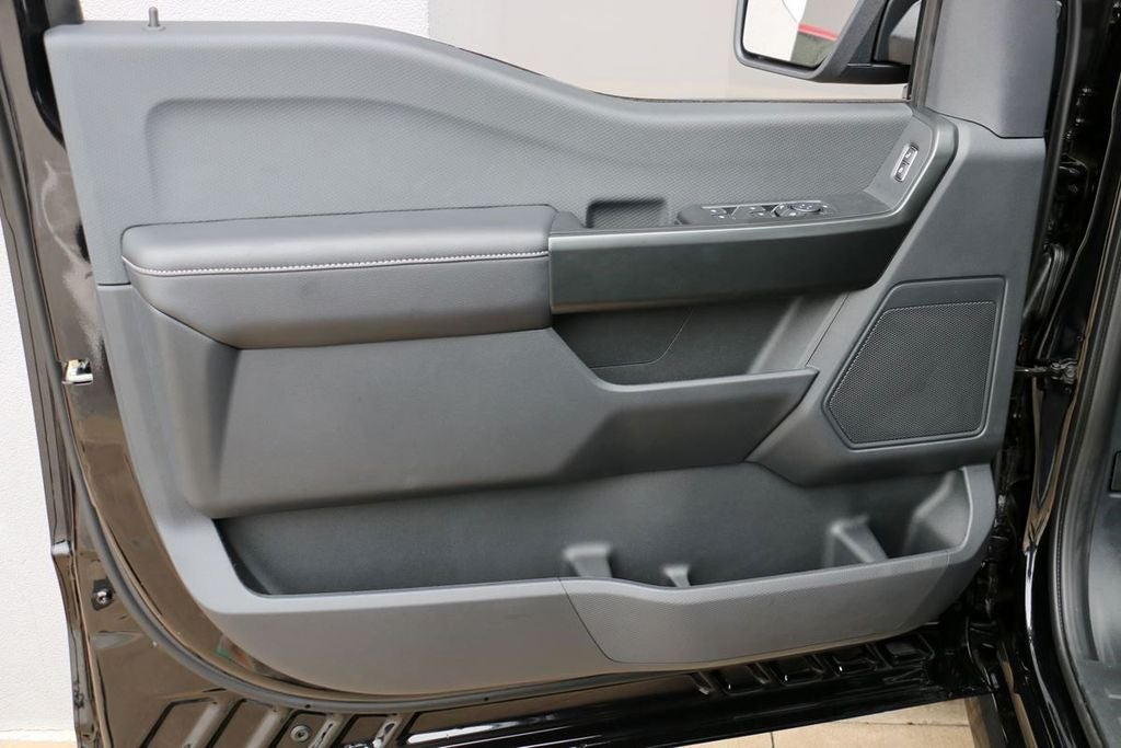 2026 Ford F-150 STX LOBO