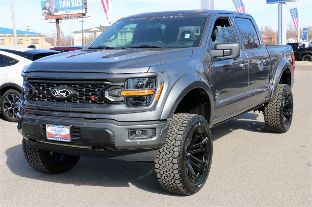 2025 Ford F-150 XLT Black Widow