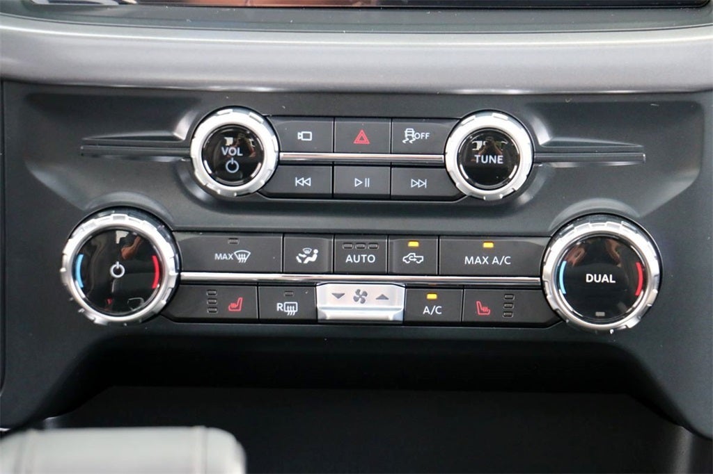 2025 Ford F-150 XLT BLACK WIDOW