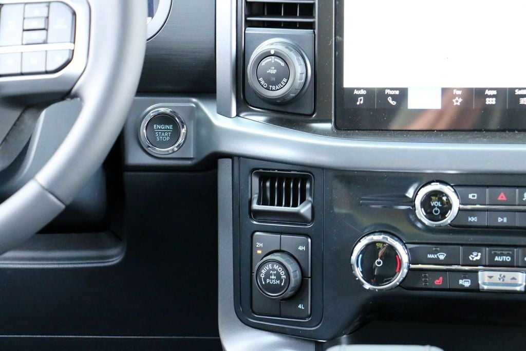 2026 Ford F-150 XLT DARK TRAIL