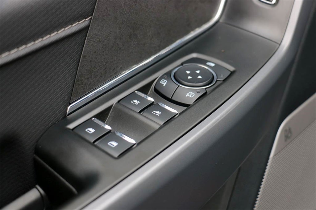 2025 Ford F-150 XLT BLACK WIDOW