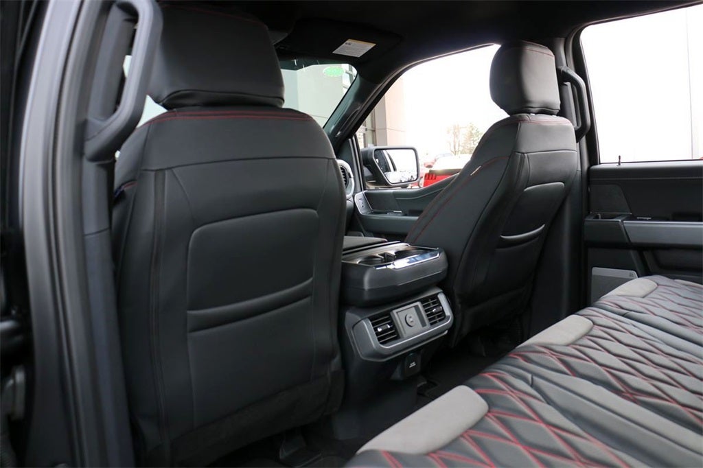 2025 Ford F-150 XLT BLACK WIDOW