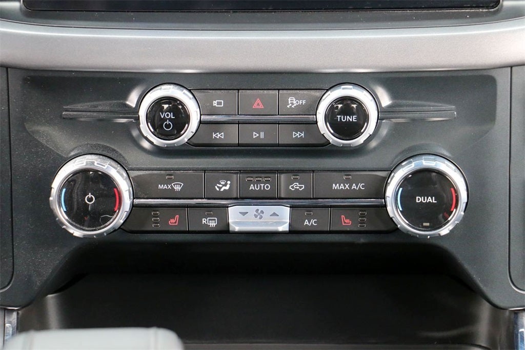 2025 Ford F-150 XLT BLACK WIDOW