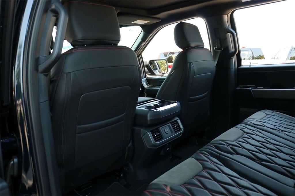 2025 Ford F-150 XLT BLACK WIDOW