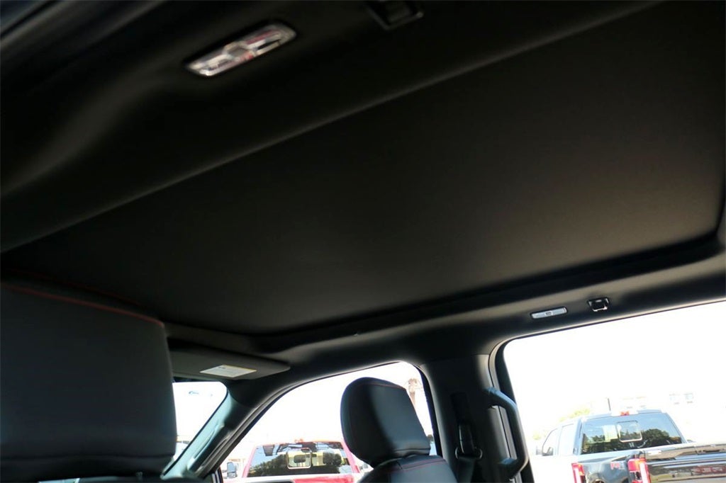 2025 Ford F-150 XLT BLACK WIDOW