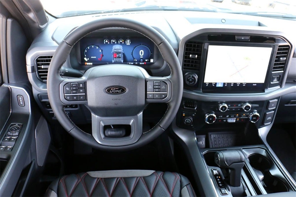 2025 Ford F-150 XLT BLACK WIDOW