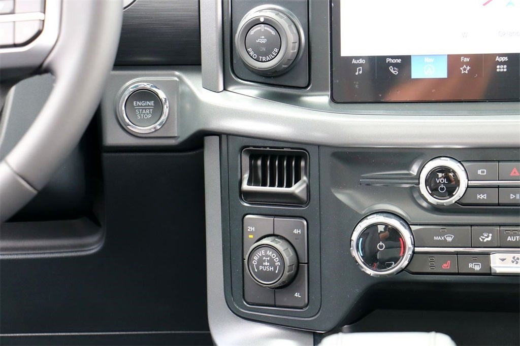 2025 Ford F-150 XLT ROCKY RIDGE