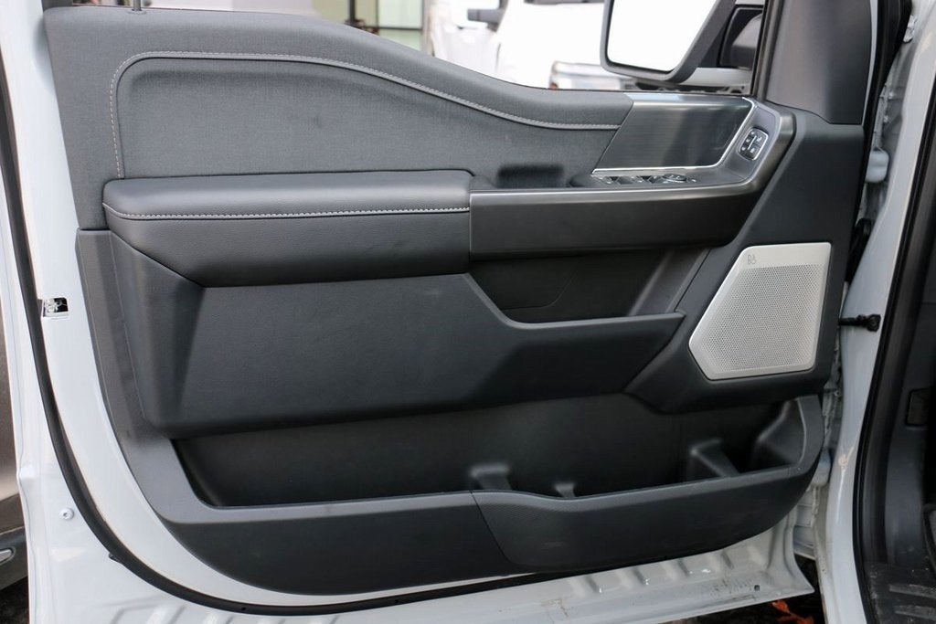 2026 Ford F-150 Lariat BLACK WIDOW