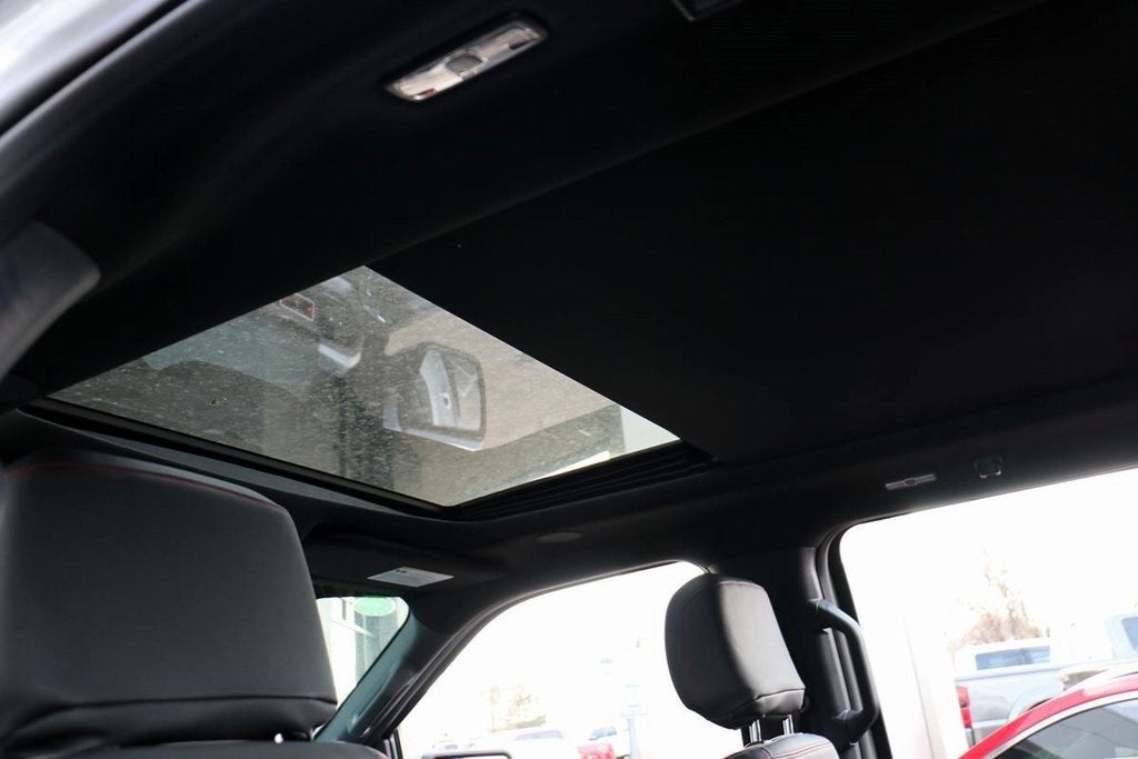 2026 Ford F-150 Lariat BLACK WIDOW