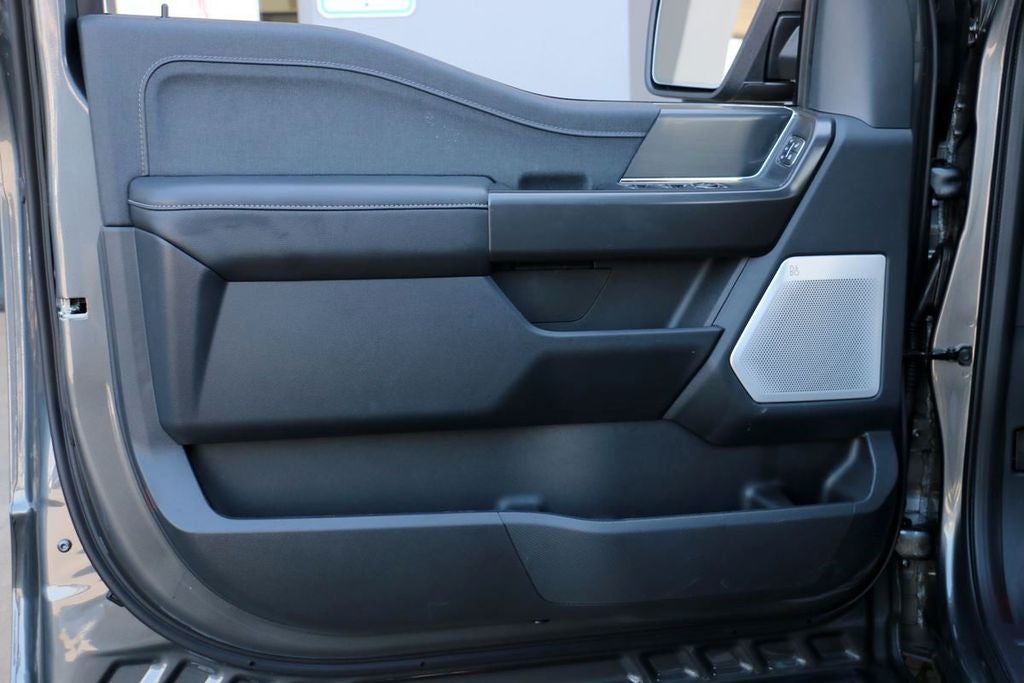 2026 Ford F-150 Lariat BLACK WIDOW