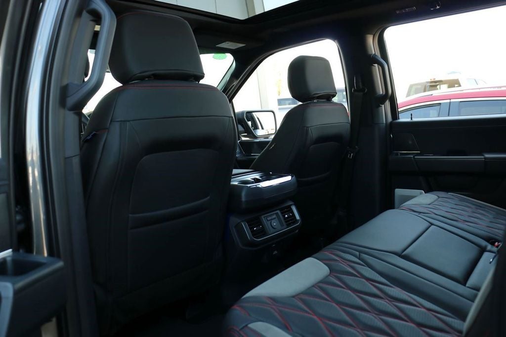 2026 Ford F-150 Lariat BLACK WIDOW