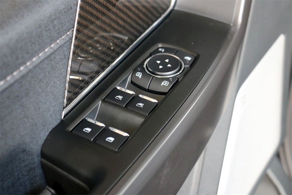 2025 Ford F-150 Lariat ROUSH