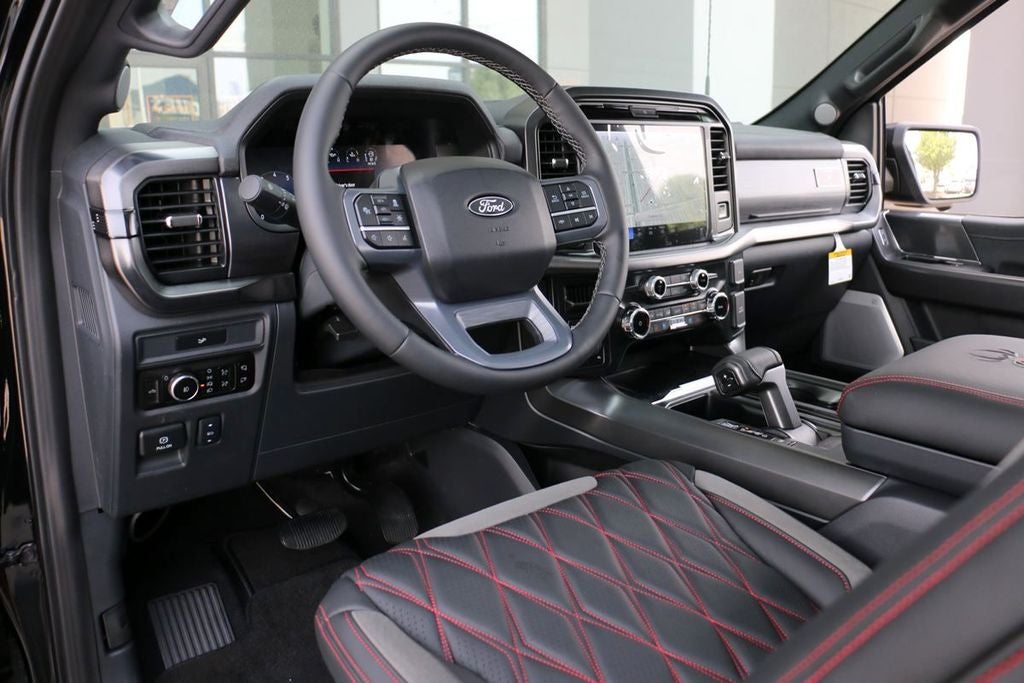 2026 Ford F-150 Lariat BLACK WIDOW
