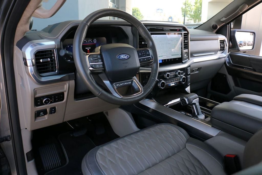 2025 Ford F-150 Platinum