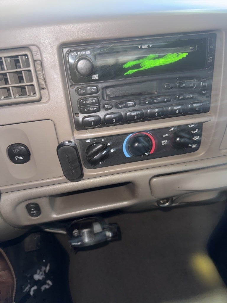 2003 Ford F-350SD Lariat DRW