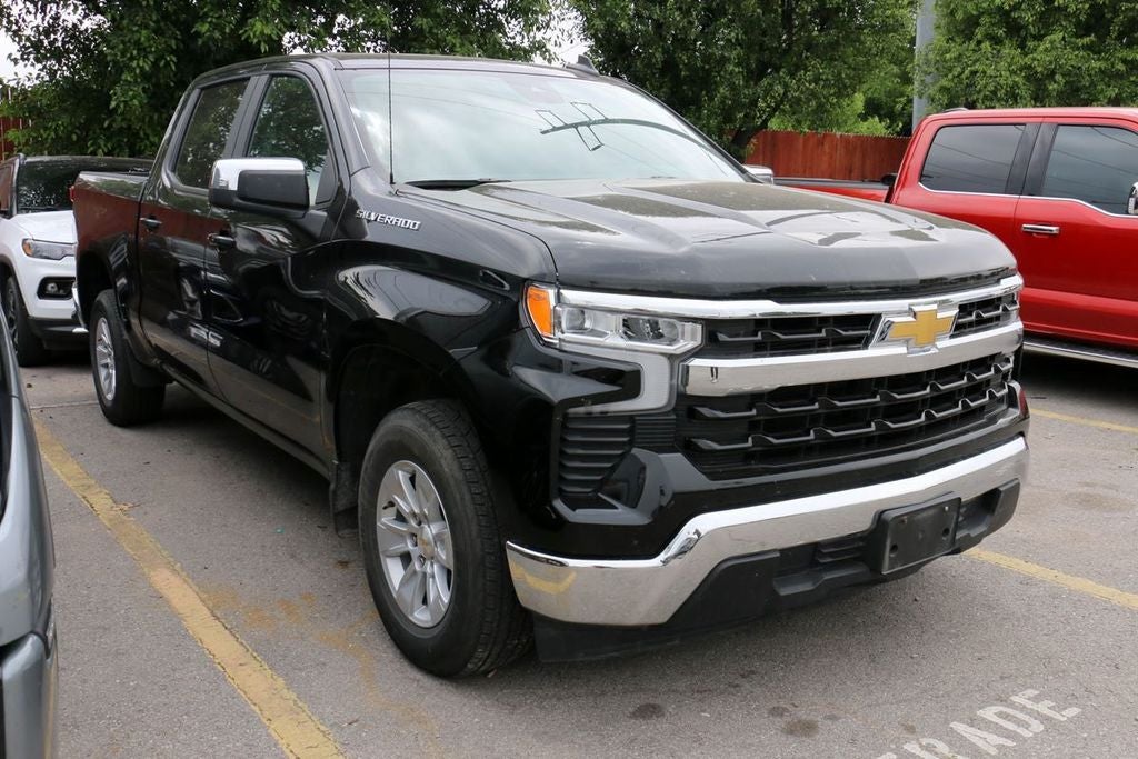 2025 Chevrolet Silverado 1500 LT