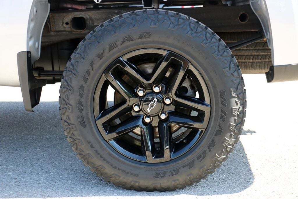 2022 Chevrolet Silverado 1500 LTD Custom Trail Boss