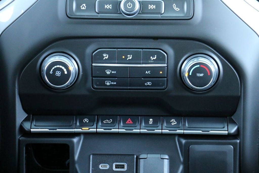 2022 Chevrolet Silverado 1500 LTD Custom Trail Boss