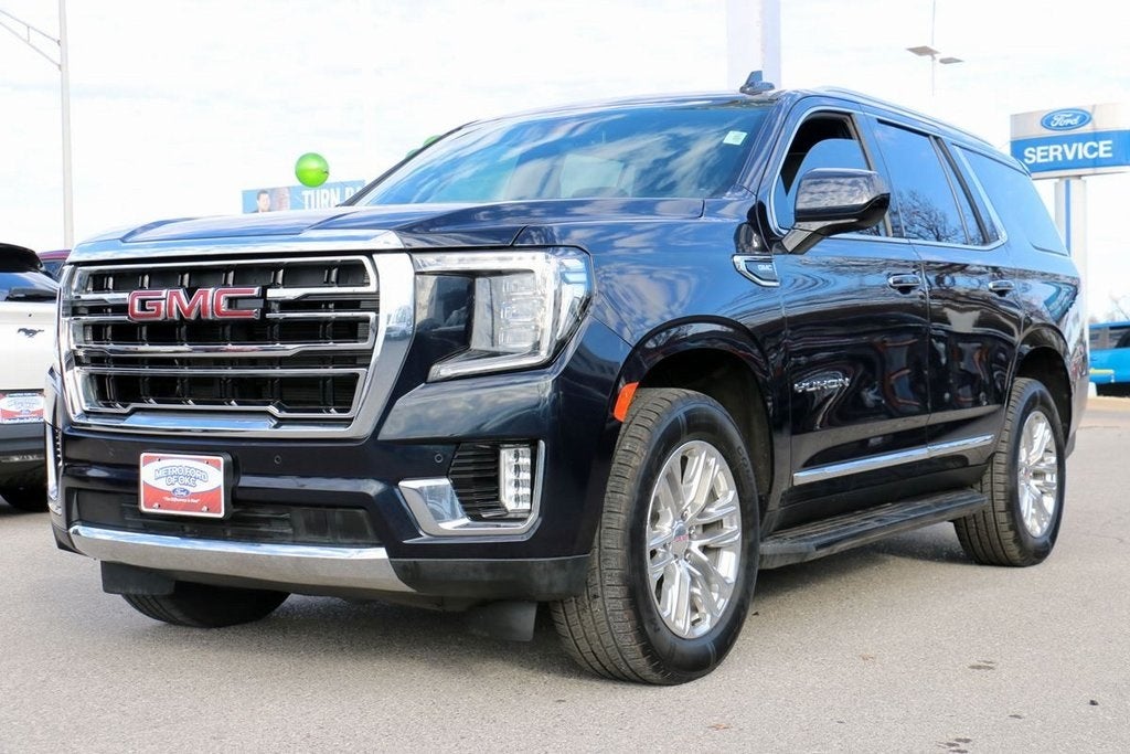 2023 GMC Yukon SLT