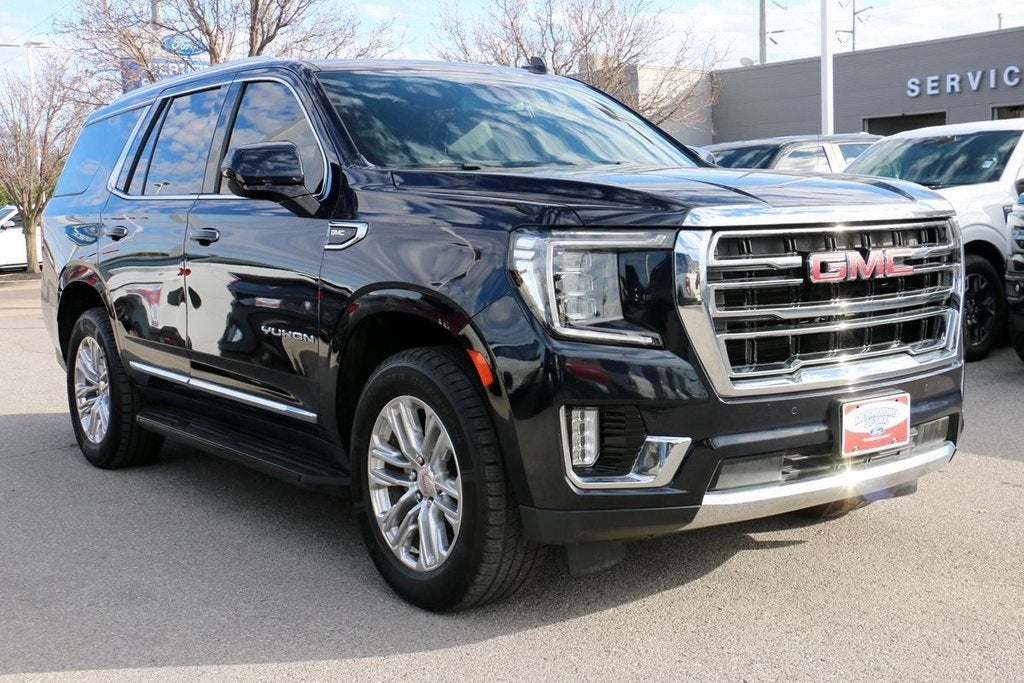 2023 GMC Yukon SLT