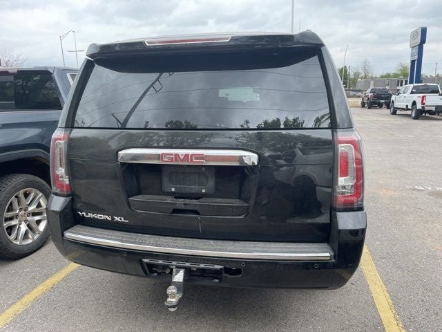 2017 GMC Yukon XL Denali