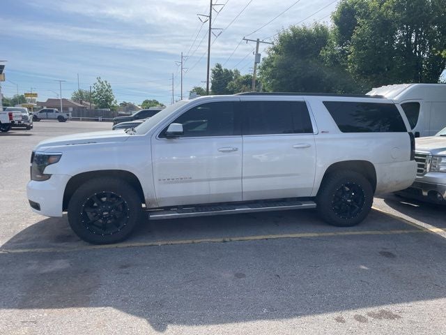 2016 Chevrolet Suburban LT