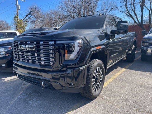2025 GMC Sierra 3500HD Denali Ultimate