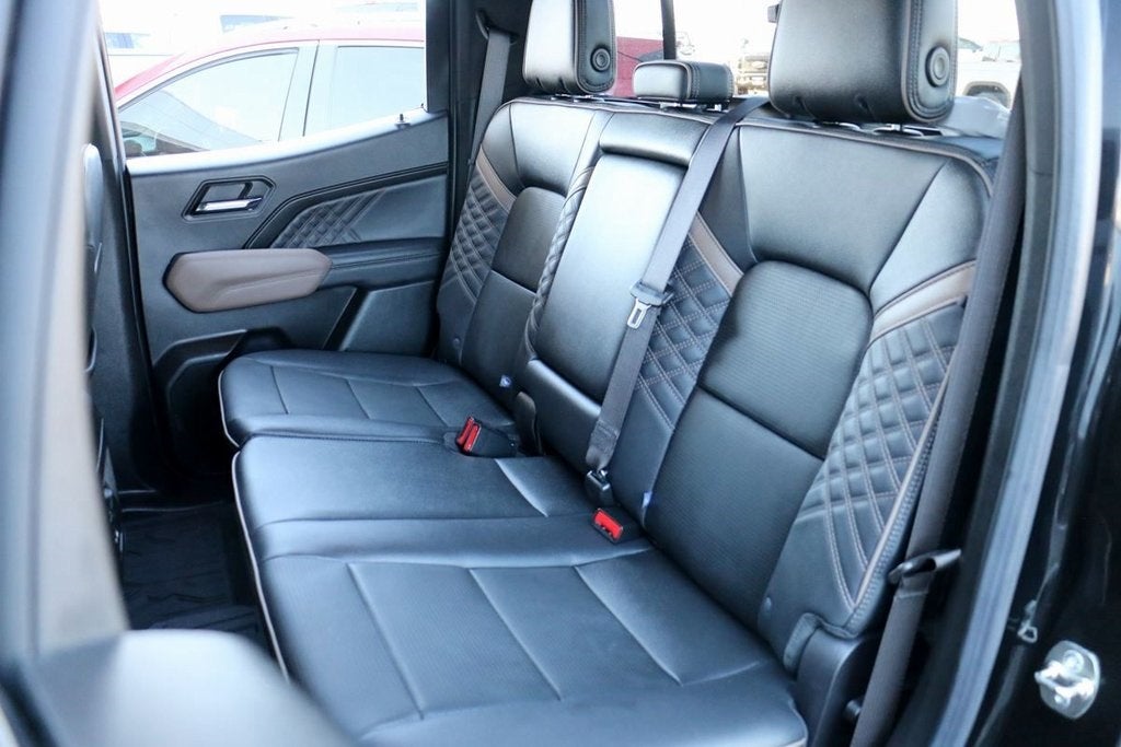 2024 GMC Canyon Denali