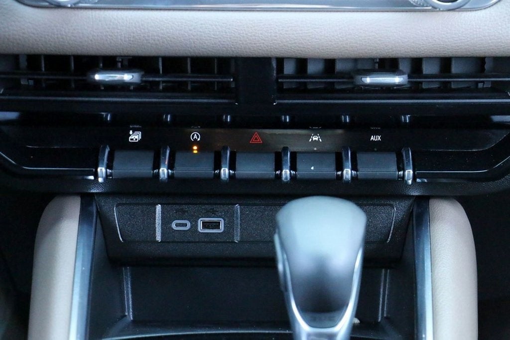 2024 GMC Canyon Denali