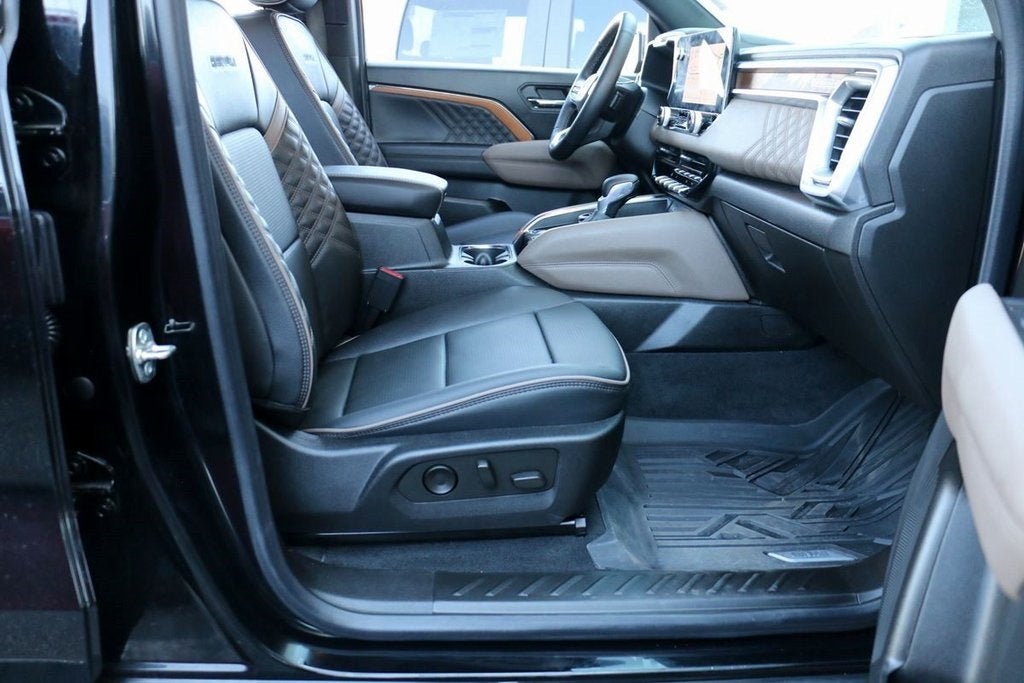 2024 GMC Canyon Denali