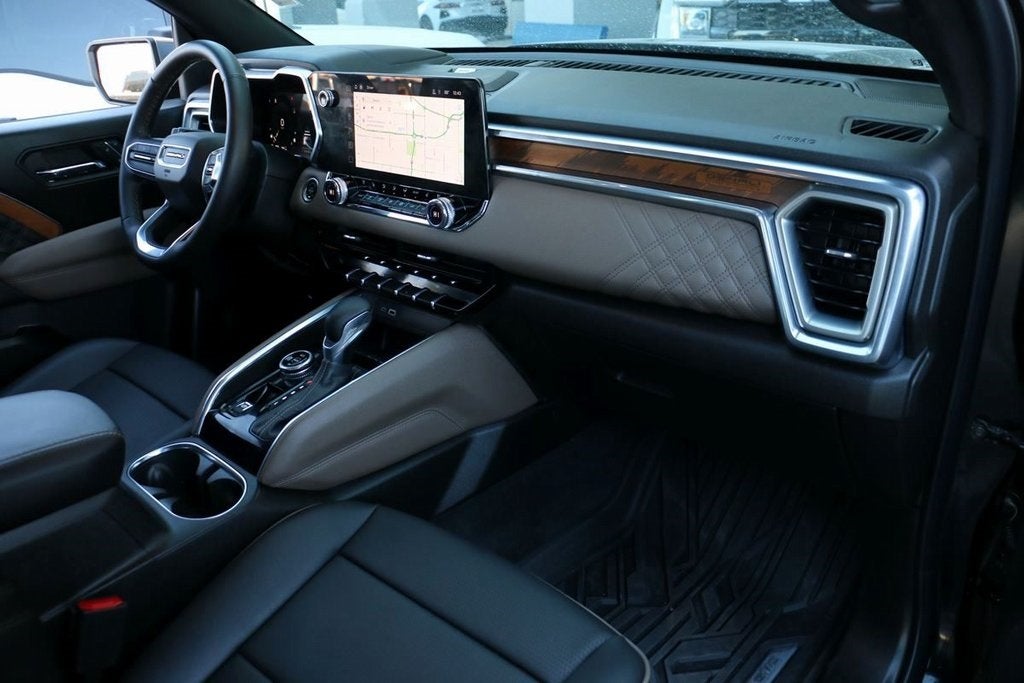 2024 GMC Canyon Denali