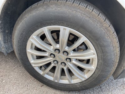 2019 Cadillac XT5 Base