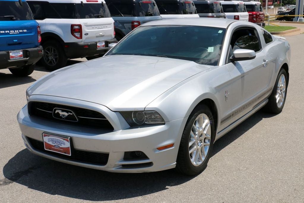 Used 2013 Ford Mustang V6 Premium with VIN 1ZVBP8AM4D5280029 for sale in Oklahoma City, OK