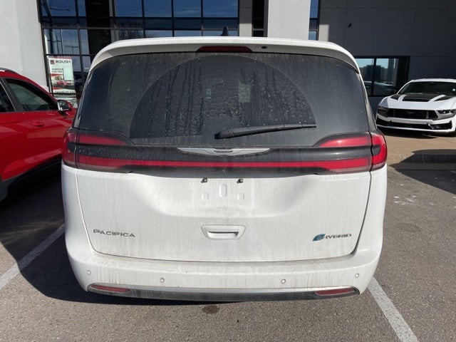 2024 Chrysler Pacifica Hybrid Select
