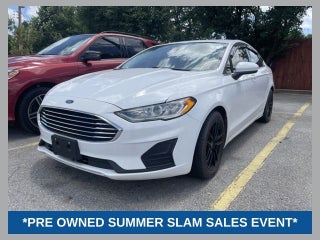 2020 Ford Fusion SE