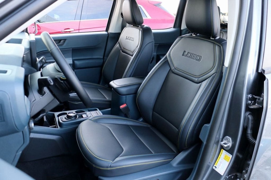 2026 Ford Maverick Lobo Standard