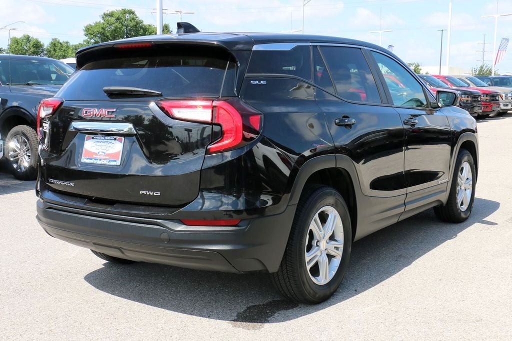 2024 GMC Terrain SLE