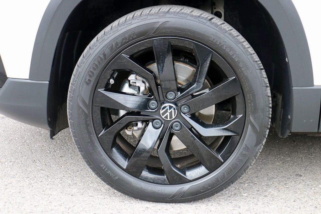 2023 Volkswagen Taos 1.5T SE