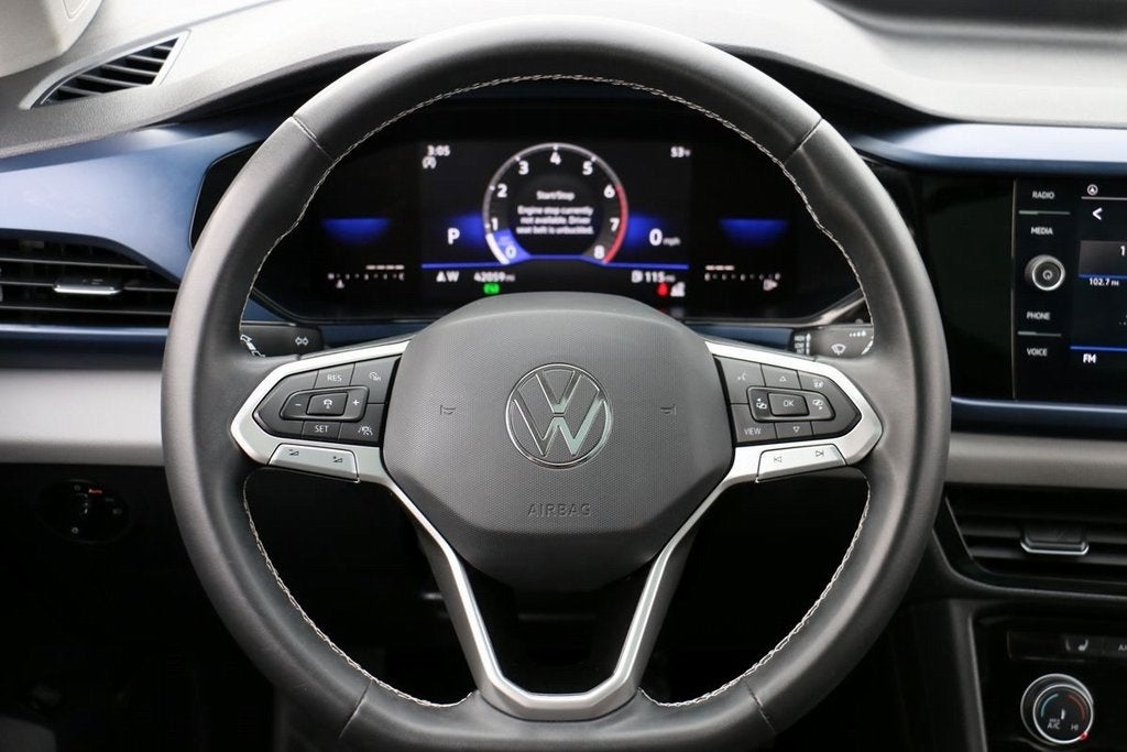 2023 Volkswagen Taos 1.5T SE