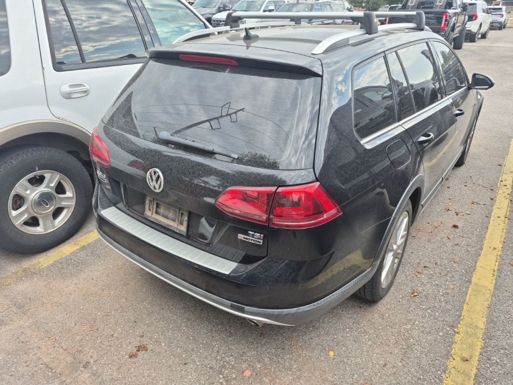 2017 Volkswagen Golf Alltrack TSI S 4Motion