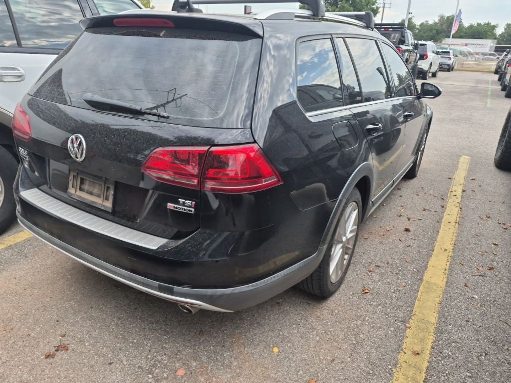 2017 Volkswagen Golf Alltrack TSI S 4Motion