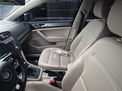 2017 Volkswagen Golf Alltrack TSI S 4Motion