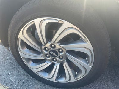 2022 Lincoln Navigator Standard