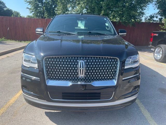 2022 Lincoln Navigator Standard