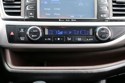 2017 Toyota Highlander Limited