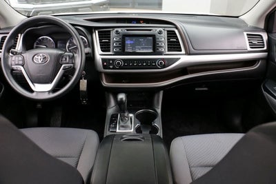 2015 Toyota Highlander LE