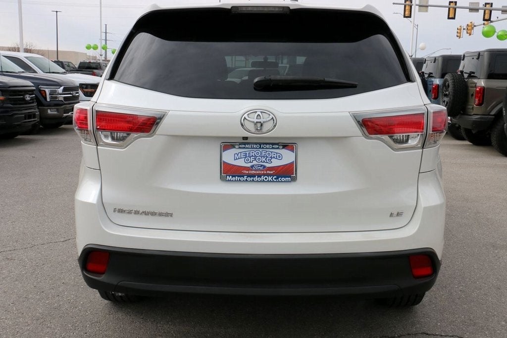 2015 Toyota Highlander LE