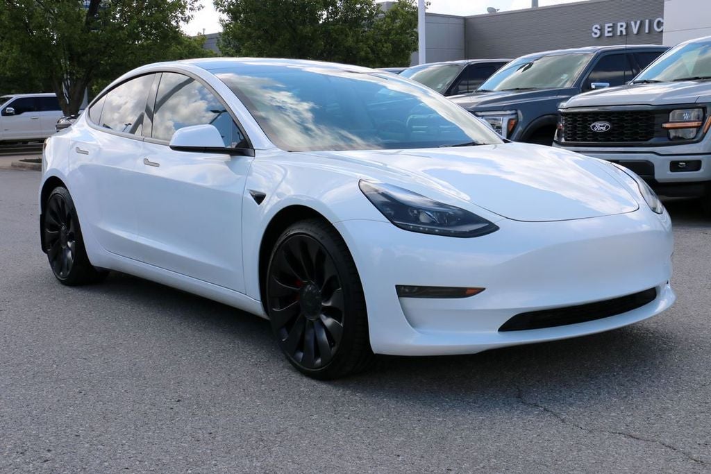 2023 Tesla Model 3 Performance